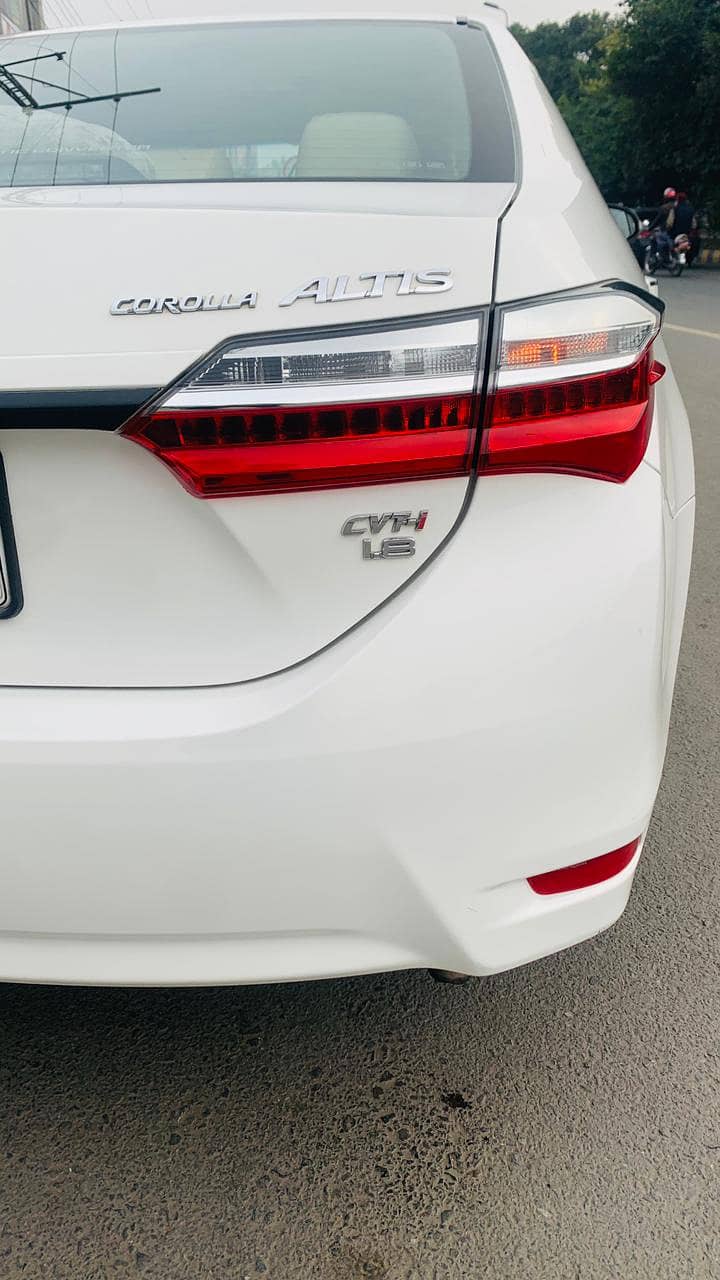 Toyota Corolla Altis Grande 2019 6