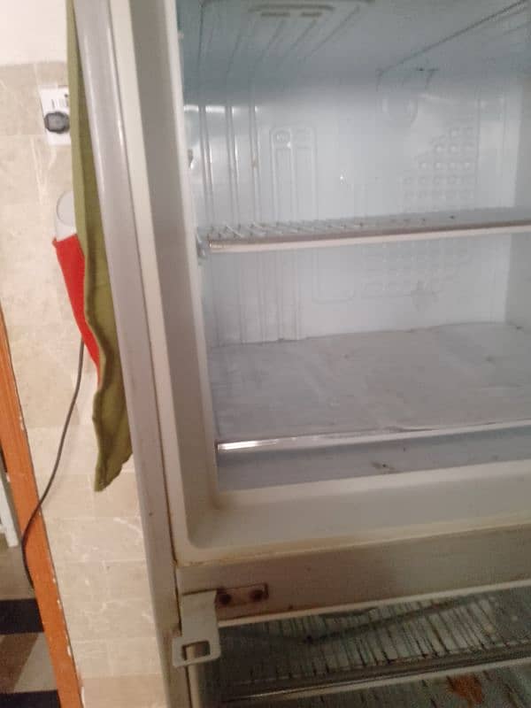 LOW PRICE DAWLANCE REFRIGERATOR URGENT SALE 11