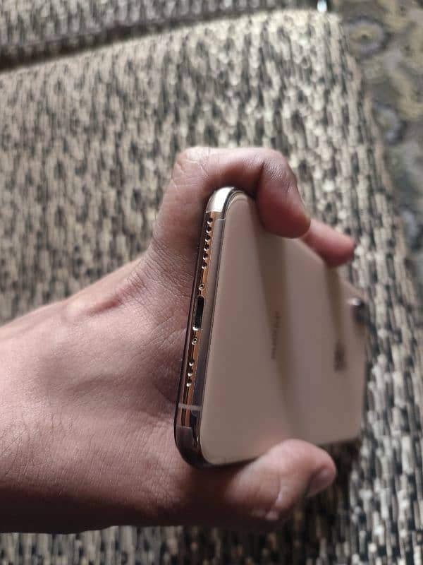 Iphone XS 64gb Non PTA FU 6