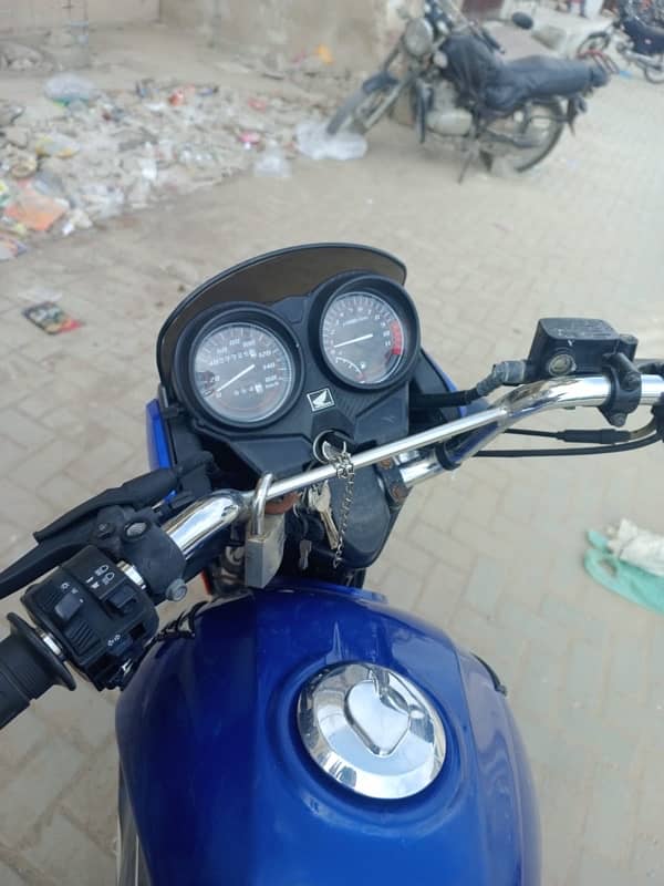 “Honda” CB 125F - Behtareen Performnce aur Style” 5