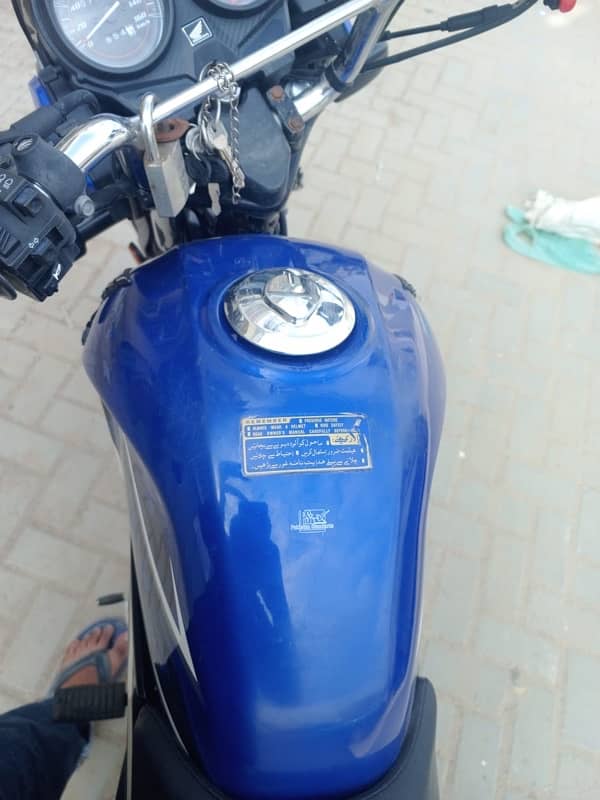 “Honda” CB 125F - Behtareen Performnce aur Style” 9