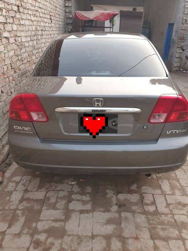 Honda Civic Oriel 2002 6