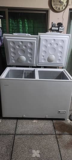 Double sided deep freezer 10/10 condition