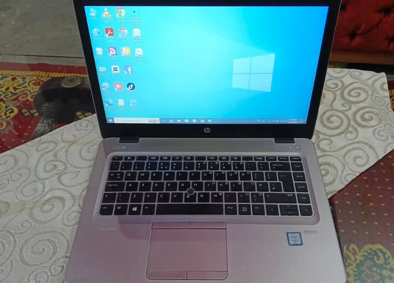 HP Elite Book i5 6th Generation 8/628 5