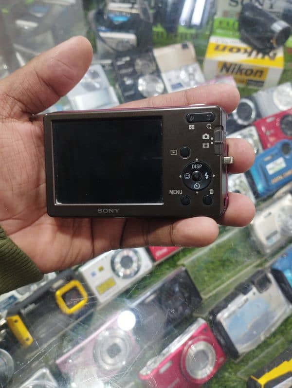 SONY DIGITAL POCKET CAMERA. . 2