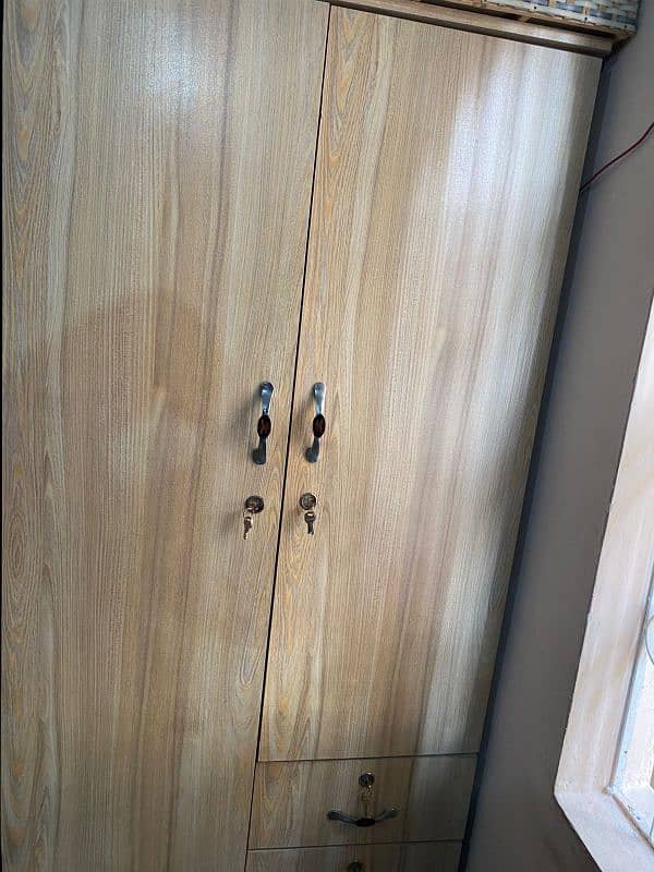 2 door wardrobe new condition 2