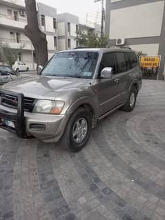 Mitsubishi Pajero GLX 2.8D 2001