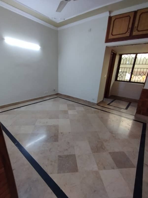 9 Marla Upper Portion for Rent in G-14 4