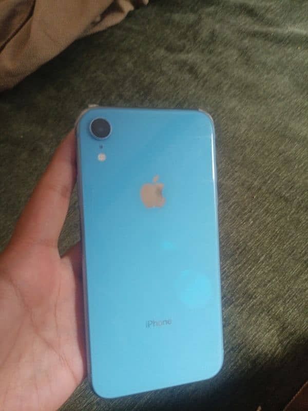 iphone XR 2