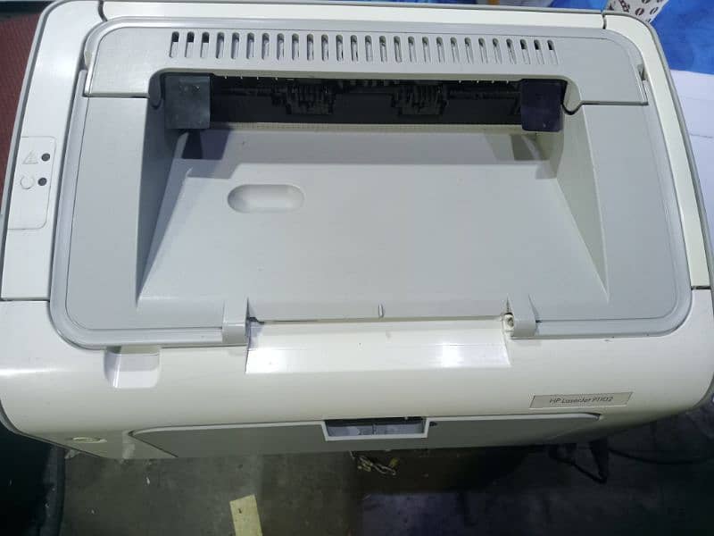 HP Smart Laserjet 1102 Printer 0