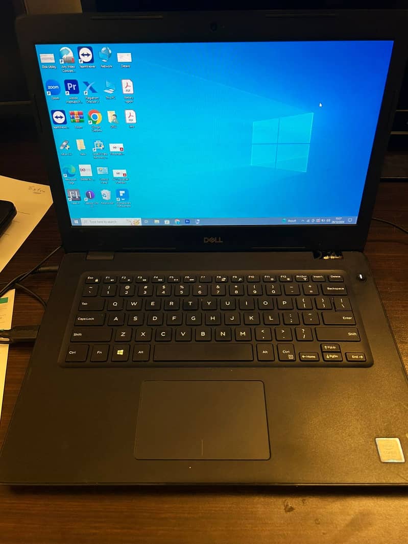 Dell Latitude 3490 0