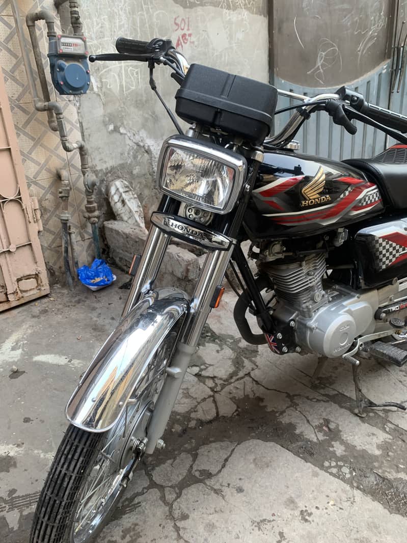 Honda CG 125 2024 1