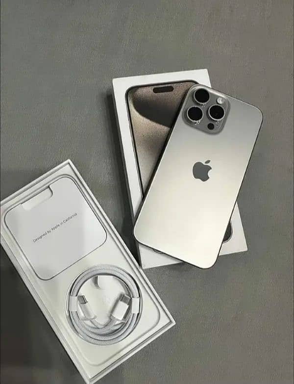 i Phone 8plus, 11,12,13,14,15 pro max on instalment Whatsap 3318609315 3