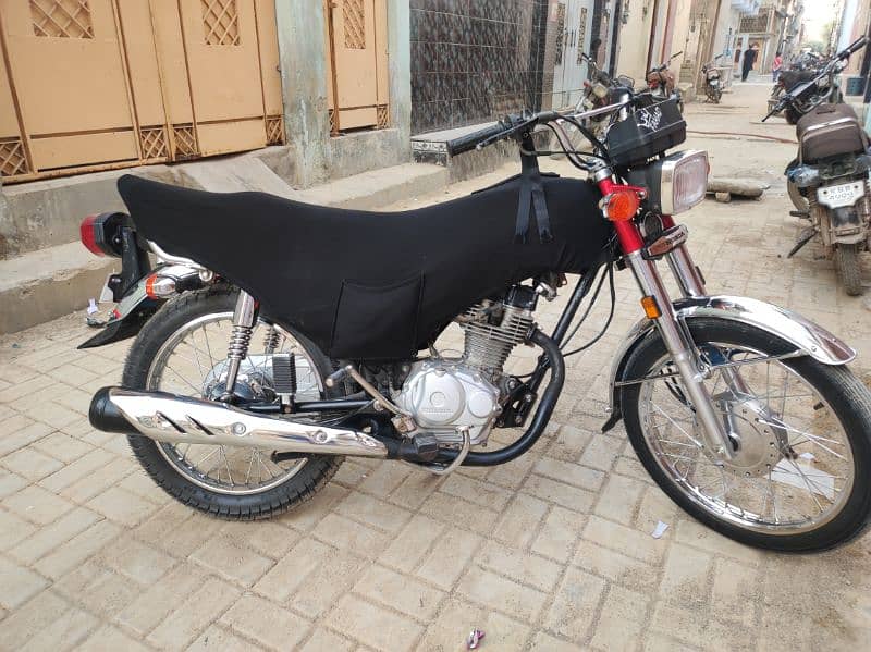 Honda 125 Urgent Sell Need Money 1