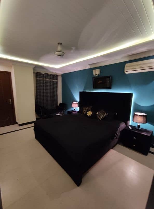 one bed fully furnished appartment for  daily basis 1