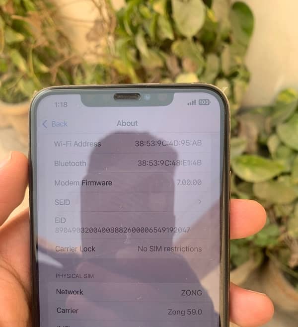 iPhone xsmax sim working 5