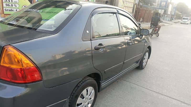 Suzuki Liana 2007 14