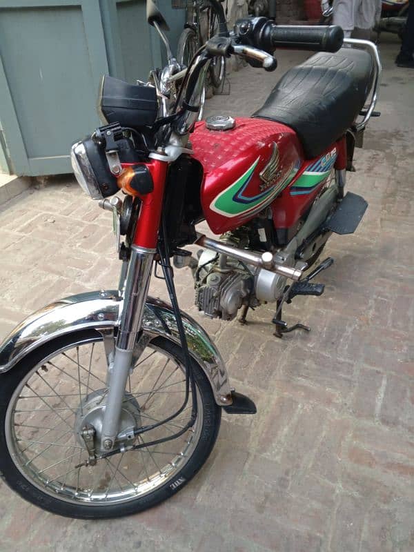 Honda CD 70 4