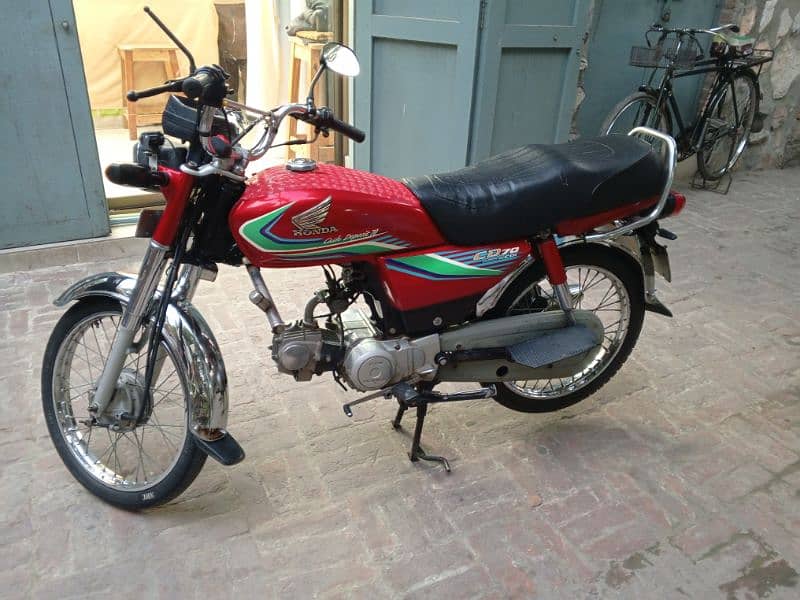 Honda CD 70 5