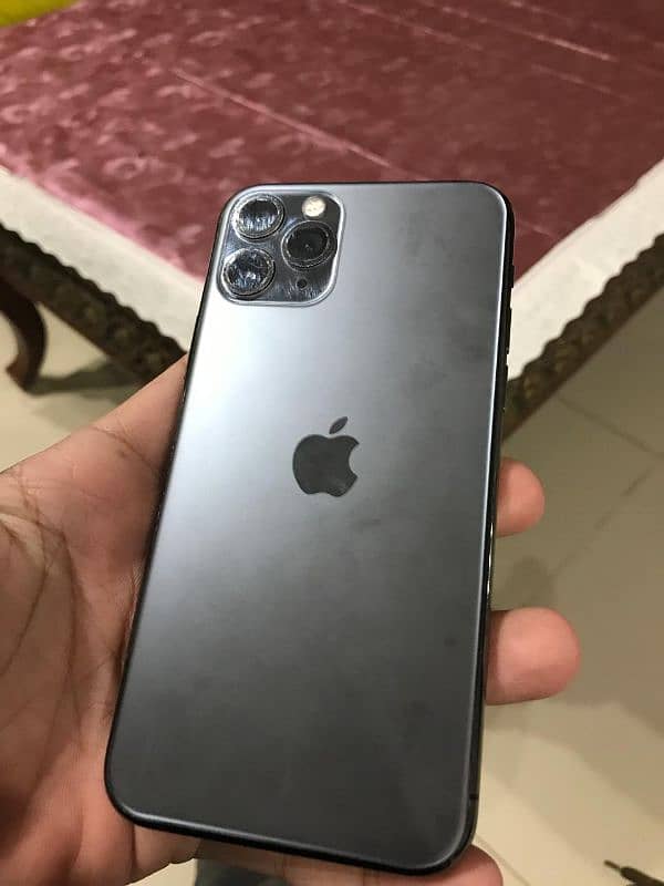 Iphone 11 pro 256gb non FU 8