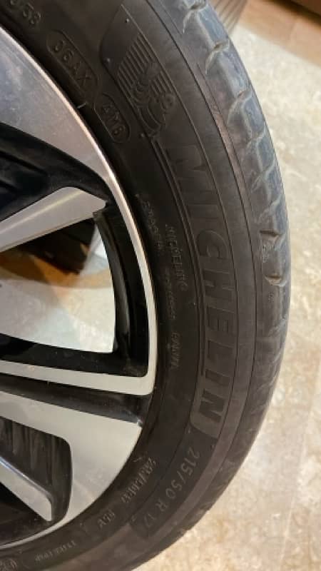 Honda Civic Rs Rims and tyres 1