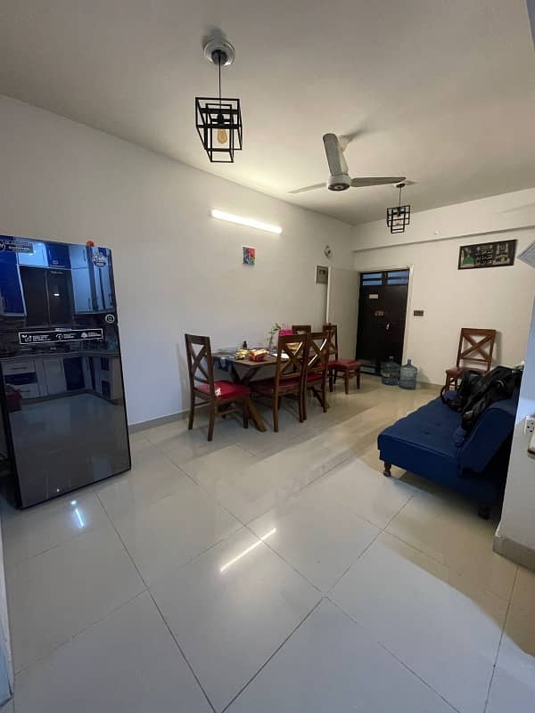 SAKINA CORNER Flat 0