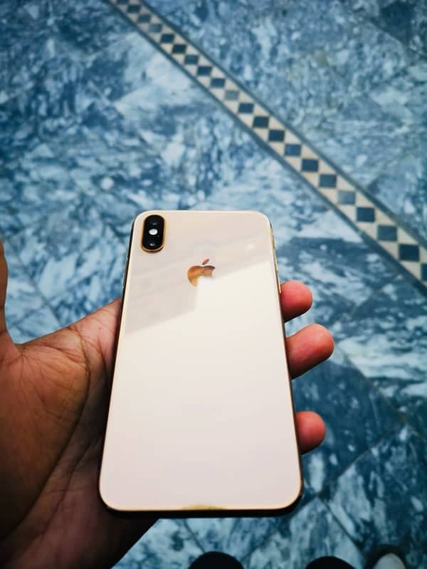 Iphone XS PTA Approved 64GB 0