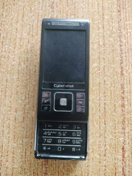 Sony Ericsson c905 original PTA approved brand new phone 2