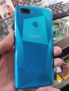 Oppo A12