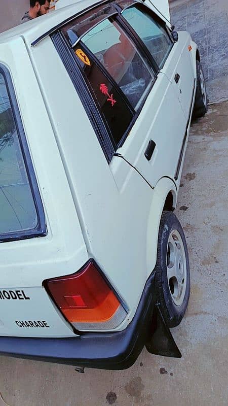 Daihatsu Charade 1986 2