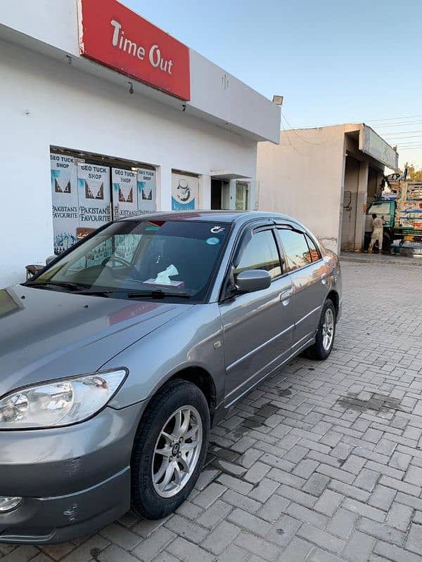 Honda Civic EXi 2005 3