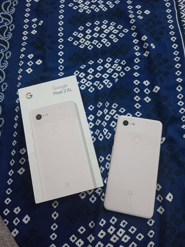 Google Pixal 3xL 4 gb Ram 64gb storage 0