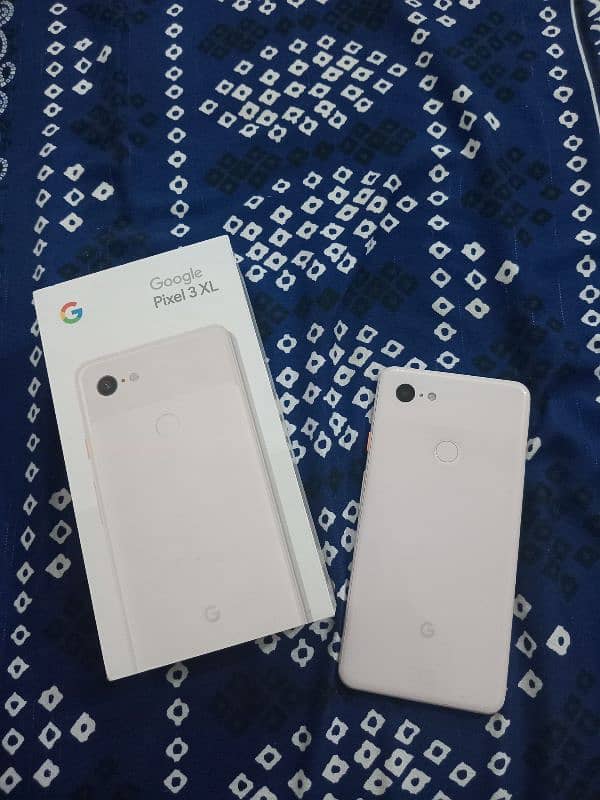 Google Pixal 3xL 4 gb Ram 64gb storage 6