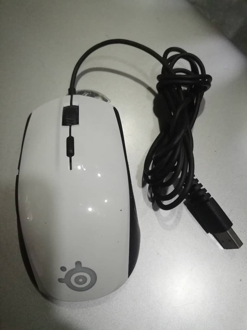 Gaming Mouse 1