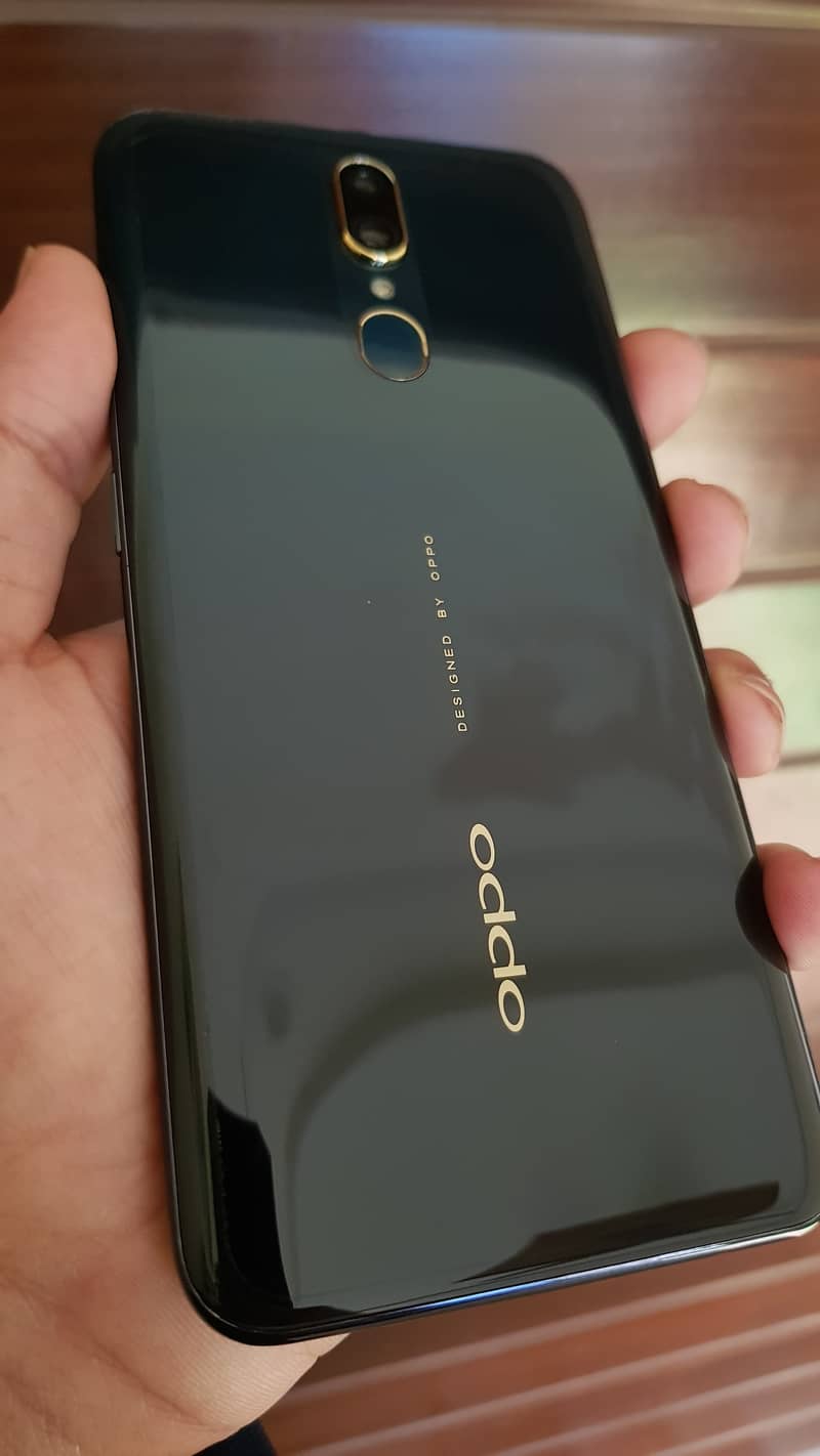 Oppo 6 128 Box Complete 3