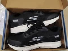 SKECHERS MAX CUSHIONING