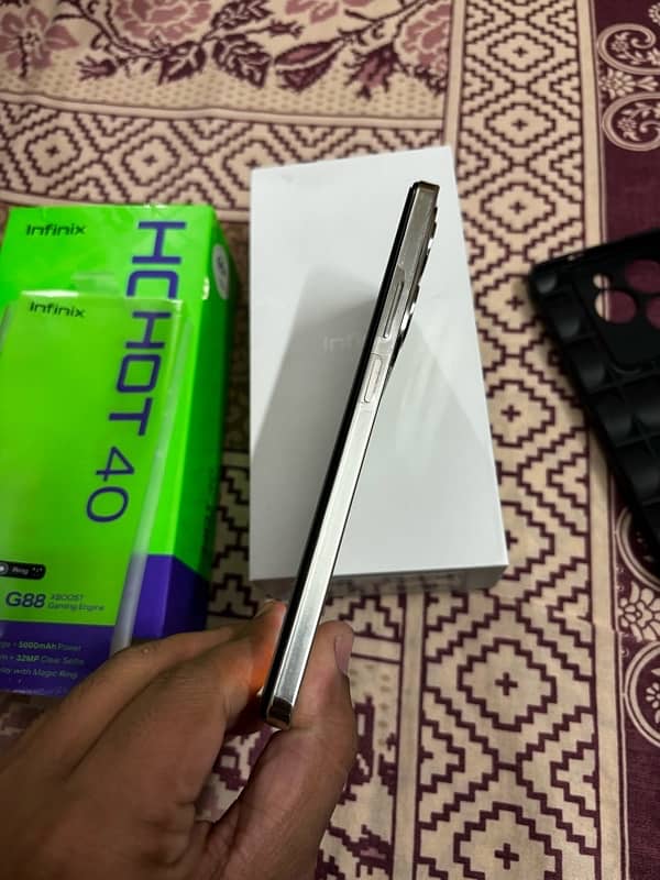 infinix Hot 40 20 days used Complite box 3