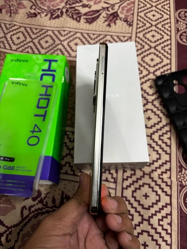 infinix Hot 40 20 days used Complite box 4