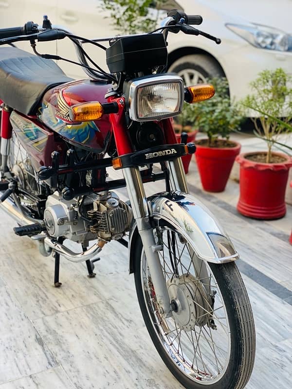 Honda CD70 Model 2021 1