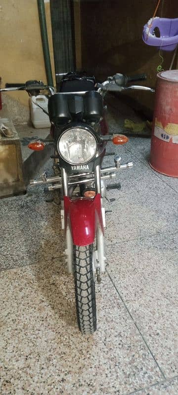 Yamaha YB125Z 1