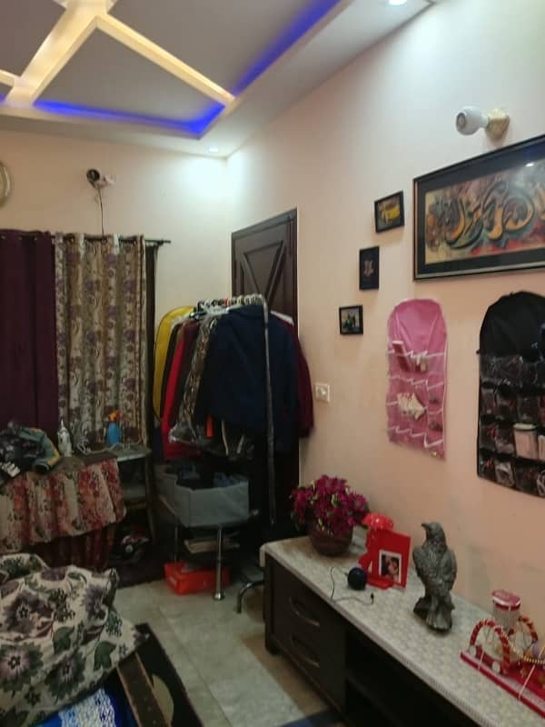 7.5 Marla Tile Flooring Outclass Lower Portion Available For Rent In Johar Town R Block 1