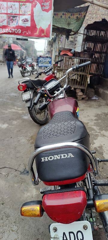 Honda cd 70 2021 3