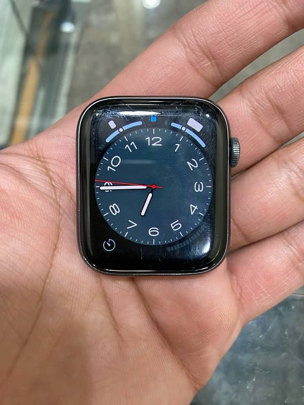 Apple watch series 5 1