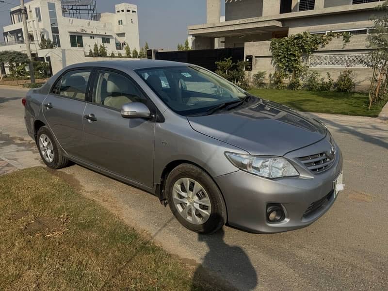 Toyota Corolla GLI 2012 6