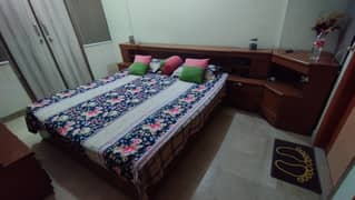 Bed Set (With Mattress) With 3 Side Tables & Dressing Table