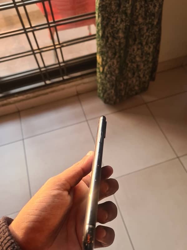 iphone x lush condtion 256 gb 0