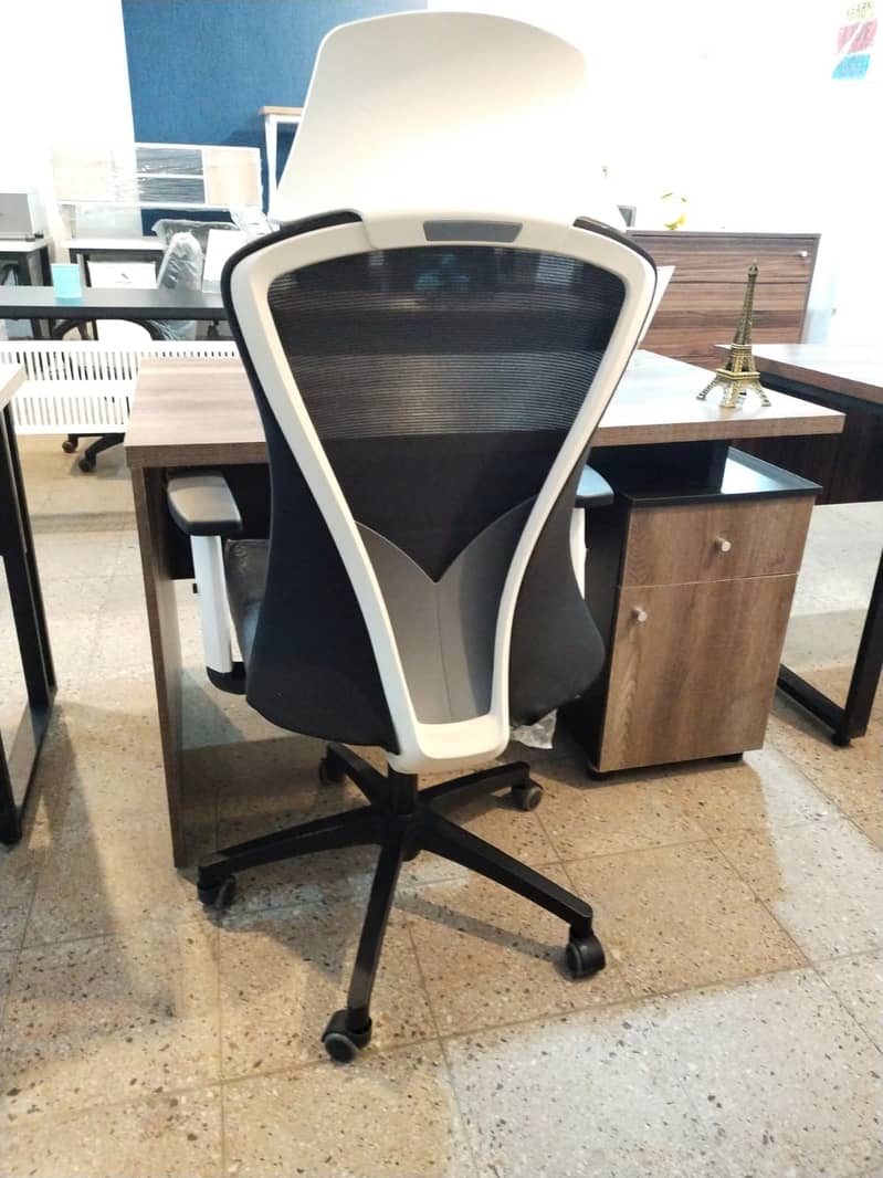 Headrest office chairs, Computer Chairs, Staff Chairs 1