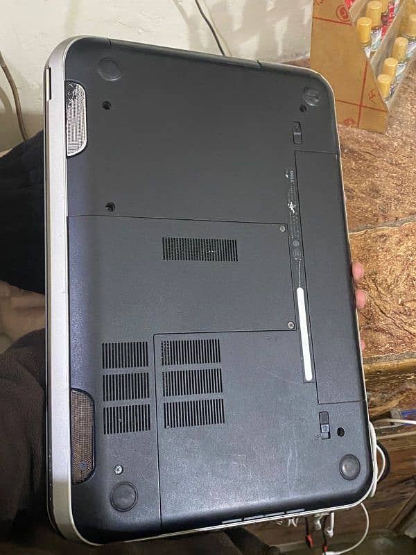 Dell Inspiration 5520 Laptop core i3 5