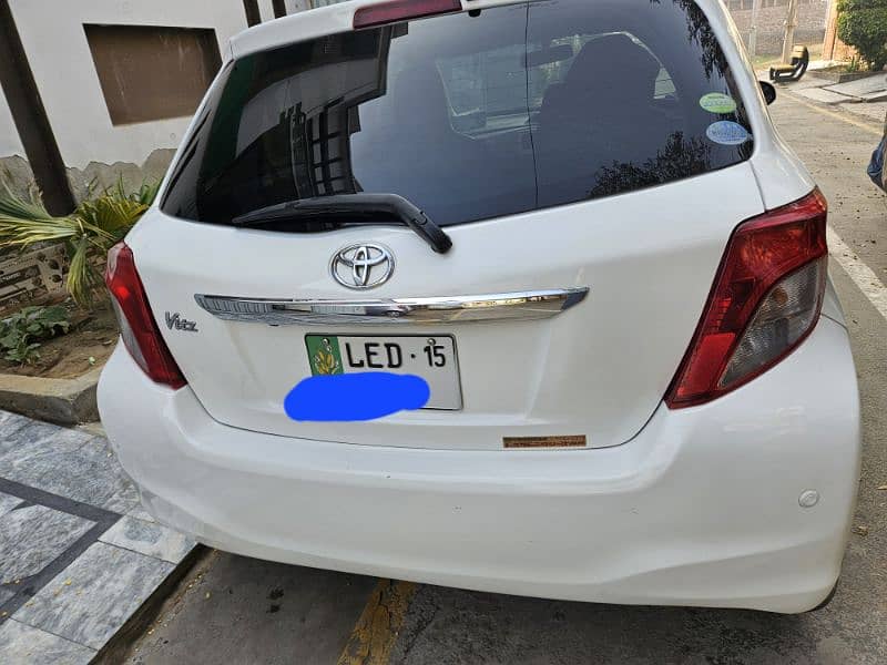 Toyota Vitz 2013 18