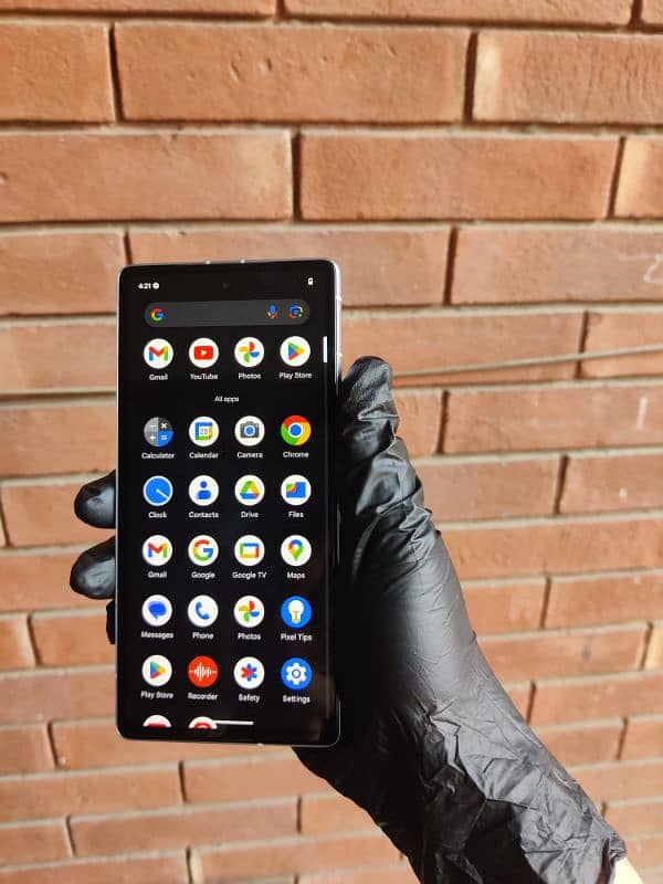 Google Pixel 7a. . . . . Dual sim approved. . . . water pack device 1